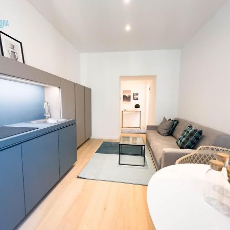 Slataper 9 Tirabora Short Rent Apartment Trieste Ngoại thất bức ảnh